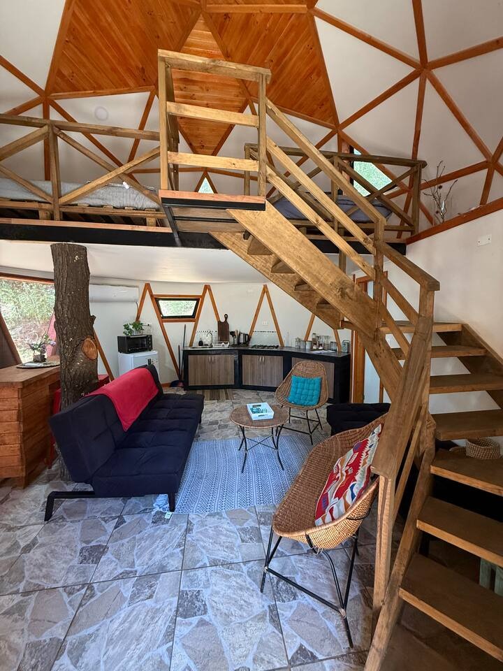 Interior Living y Escalera