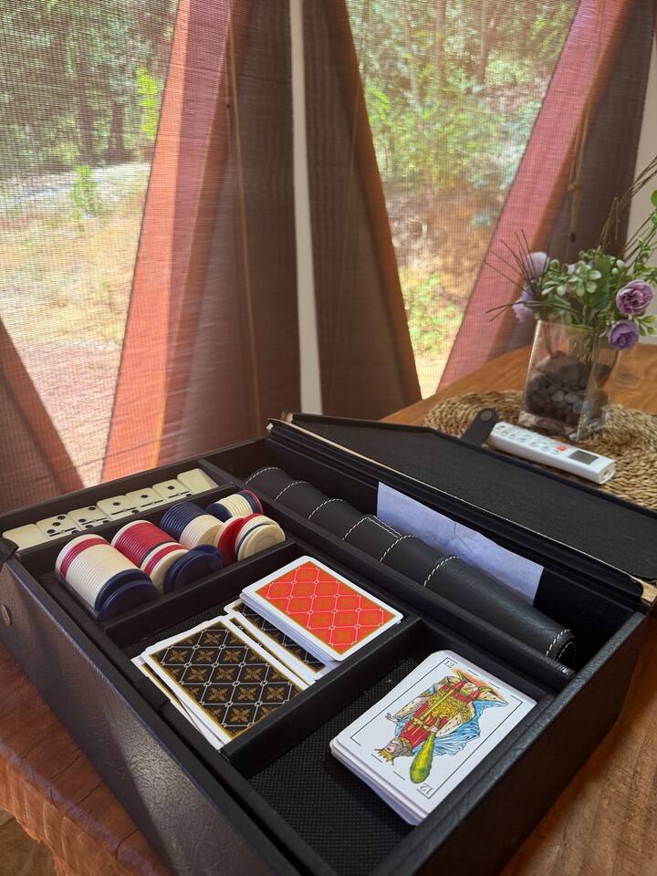 Entretenimiento y Juegos