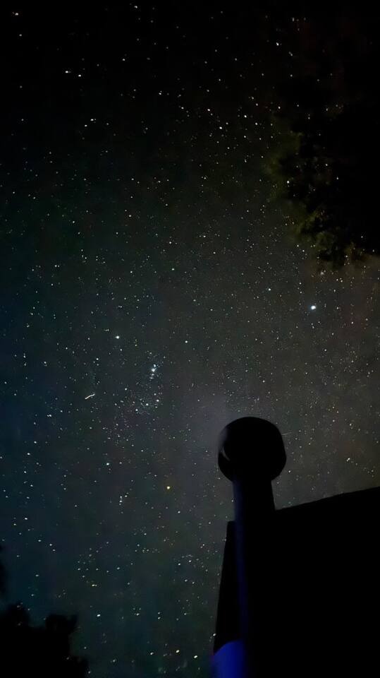 Cielo Estrellado en la Montaña